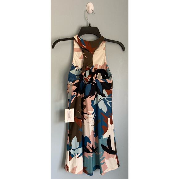 Athletic Dress Small NWT Carve Designs - Picture 11 of 12